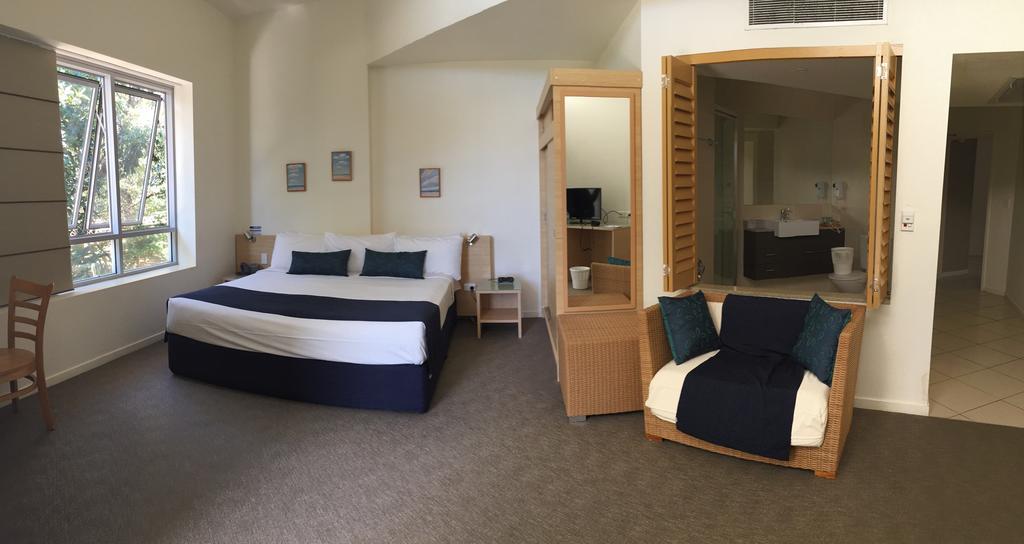 Stradbroke Island Beach Hotel Point Lookout Extérieur photo